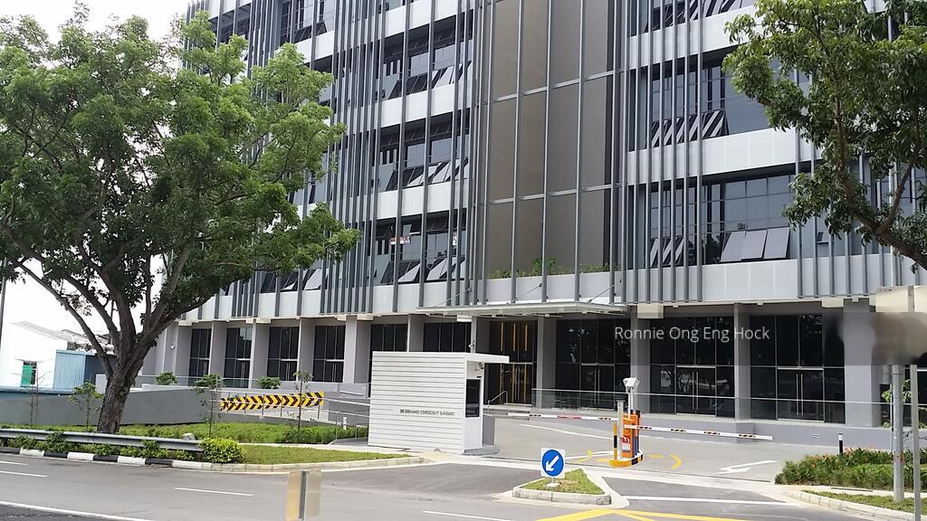 Bizhub28 thumbnail photo